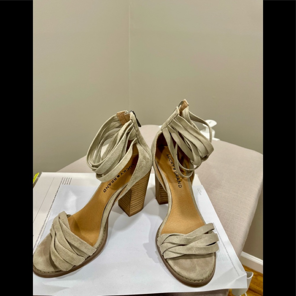 Lucky brand suede strapped sandal with block heel
